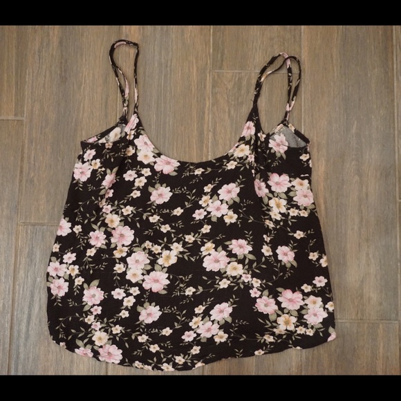 Black floral crop top
