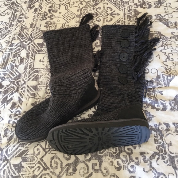 PRICE REDUCED Knit Uggs with Fringe