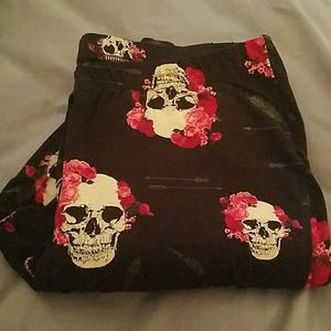 Torrid Skull Leggings