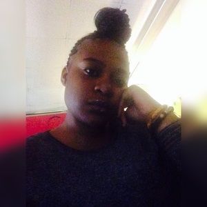 Meet your Posher, Alysha