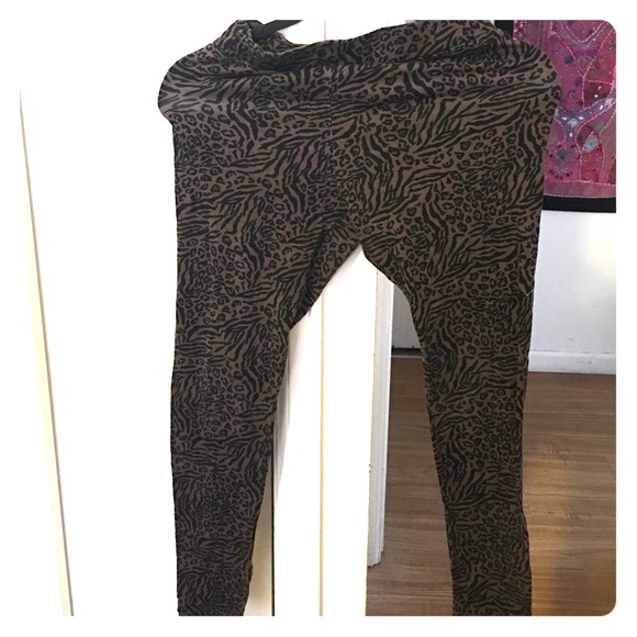 Brown animal printed leggings