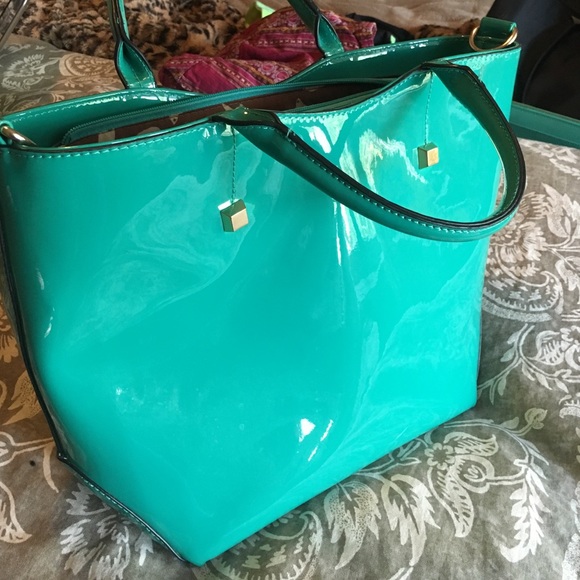 Purse - Picture 3 of 4