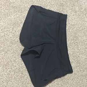 Lululemon black 4way stretch speed short size 8