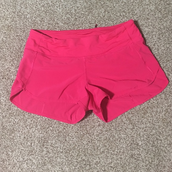 Lululemon speed short 4 way stretch. Size 6