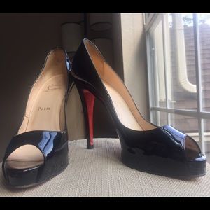Christian Louboutin Very Prive Heels