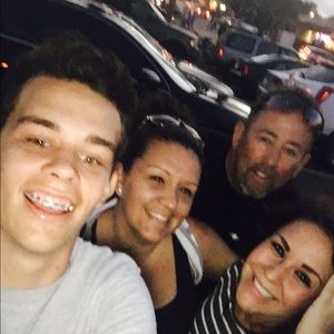 Meet your Posher, Tara