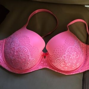 Victoria's Secret Demi bra