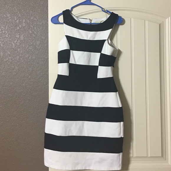 Gianni Bini black and white dress size Medium