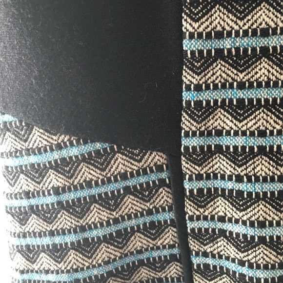 Lo posh Dress in perfect condition. Tags attached. - Picture 4 of 4