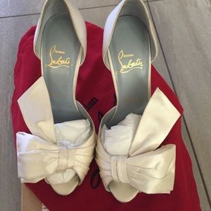 Christian Louboutin size 36 crepe satin shoes