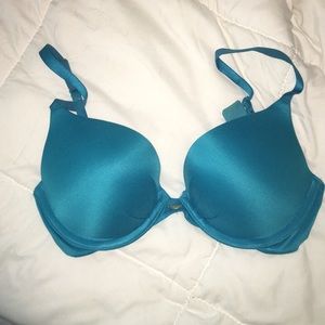 Victoria's Secret Plunge Bra