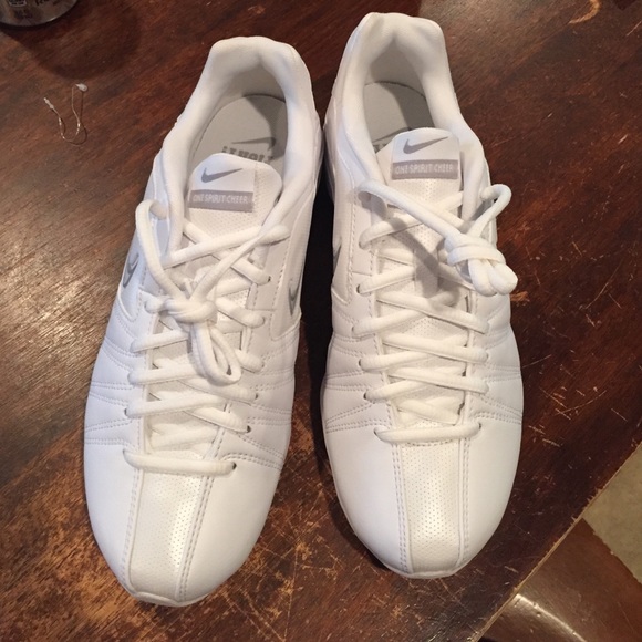 Brand new Nike Cheer shoes