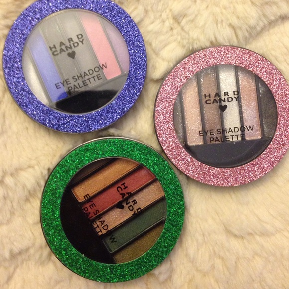 3 eyeshadow palettes
