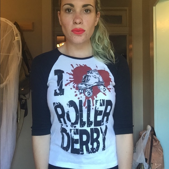 I Heart Roller Derby baseball tee
