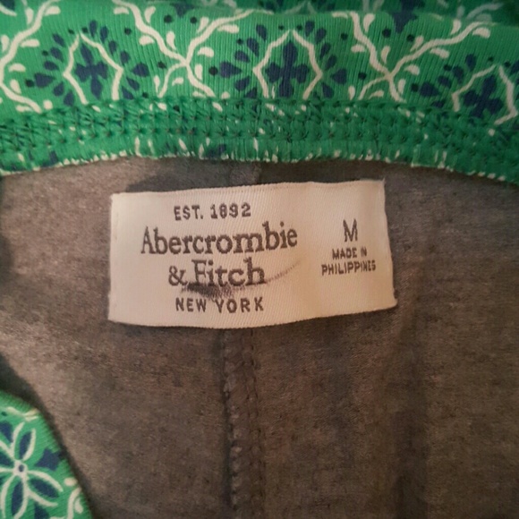 A&F Yoga Pants - Picture 2 of 2