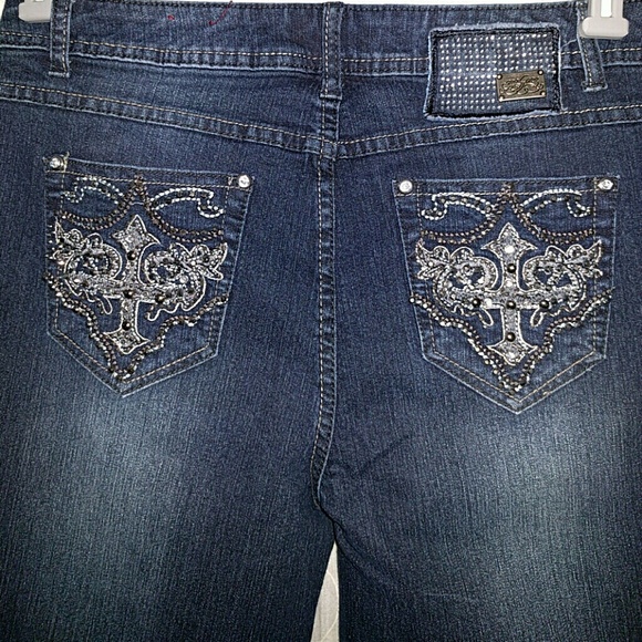 One One Jeans - Picture 3 of 4