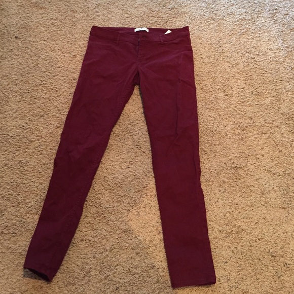 Maroon Hollister jeggings
