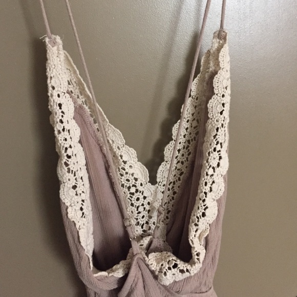 Cute romper! - Picture 3 of 3