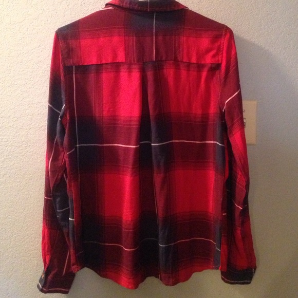 Red plaid blouse - Picture 2 of 2