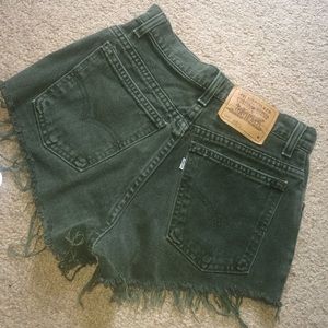 Army green high waisted Levi vintage shorts!