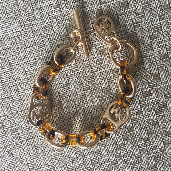 Michael Kors Toggle Chain Link Bracelet