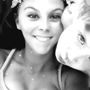 Meet your Posher, Whitney