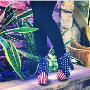 Faux Sam Edelman flag booties