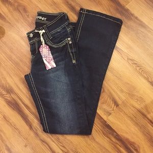 NWT Wallflower Jeans