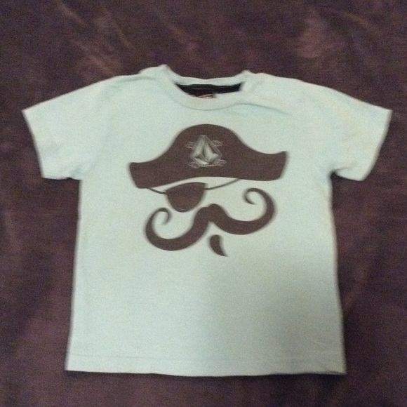 Boys sz. 4T Volcom T-Shirt
