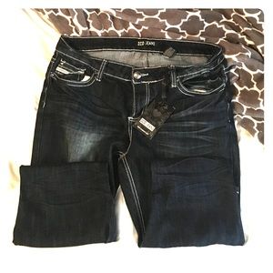 Plus Size Skinny Jeans