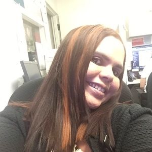 Meet your Posher, Cinthya