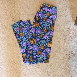 One Size brand new Lularoe leggings