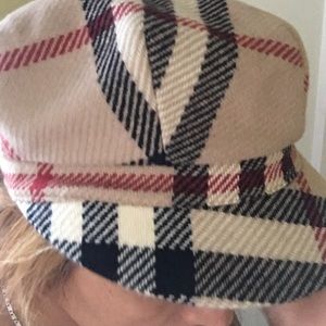 Burberry hat