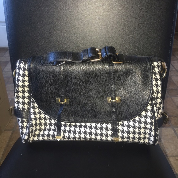 Houndstooth Shoulder Bag