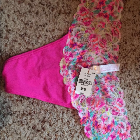 VS Thong