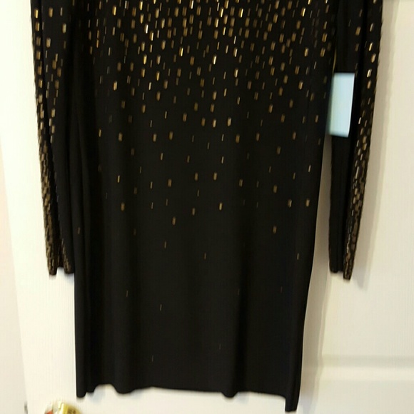 Dress - Picture 3 of 3