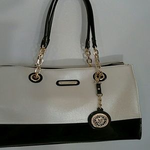 NWOT Anne Klein Purse