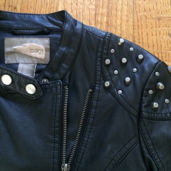 Forever 21 (love 21) black faux leather jacket!