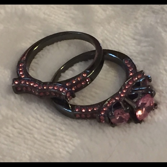 💎🎀STUNNING🎀💎Pink CZ BLACK RING SET😮 - Picture 2 of 4