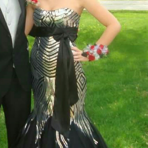 Mori Lee prom dress