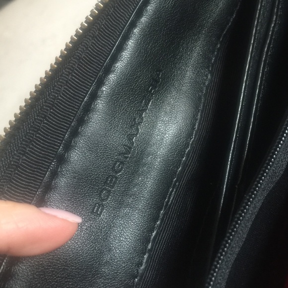 BCBGMAXAZRIA CLUTCH - Picture 4 of 4