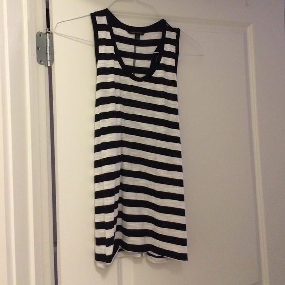 Banana Republic sleeveless top