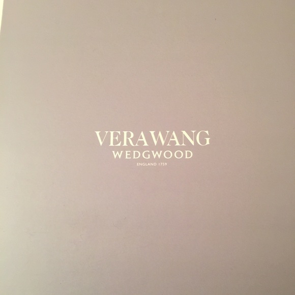 VERA WANG WEDGEWOOD toasting flutes🍸 - Picture 4 of 4