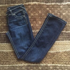 LAST CHANCE SALE Maurices Ellie Slim Boot Jean