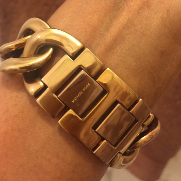 Rose Gold Watch - Picture 2 of 2