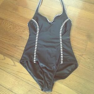 Black swimming suits (size 8-10)