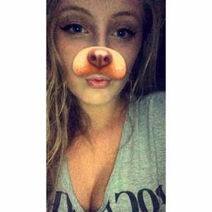 Meet your Posher, Brooke