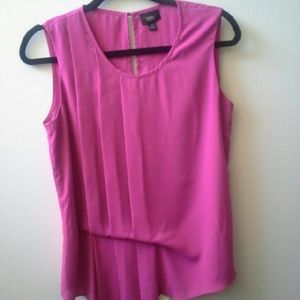Fuchsia sleeveless blouse