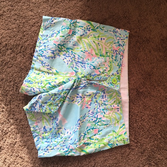 5'' Lilly Pulitzer shorts