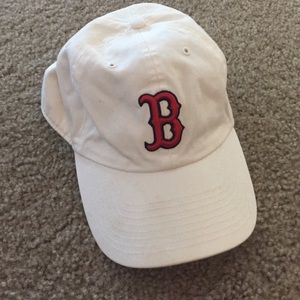 Boston Red Sox hat -OFFICIAL *GENUINE MERCHANDISE*